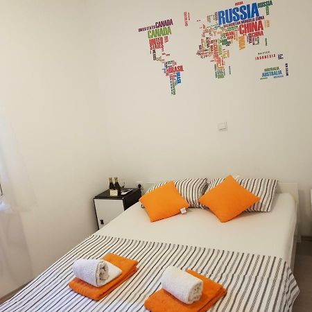 Micro Rooms Sibenik Exterior photo