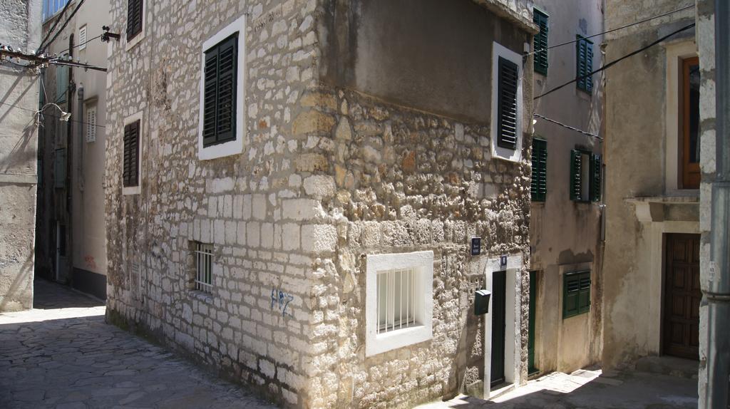 Micro Rooms Sibenik Exterior photo
