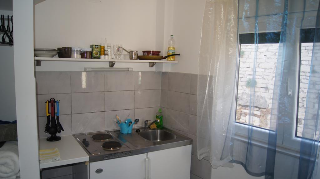 Micro Rooms Sibenik Exterior photo